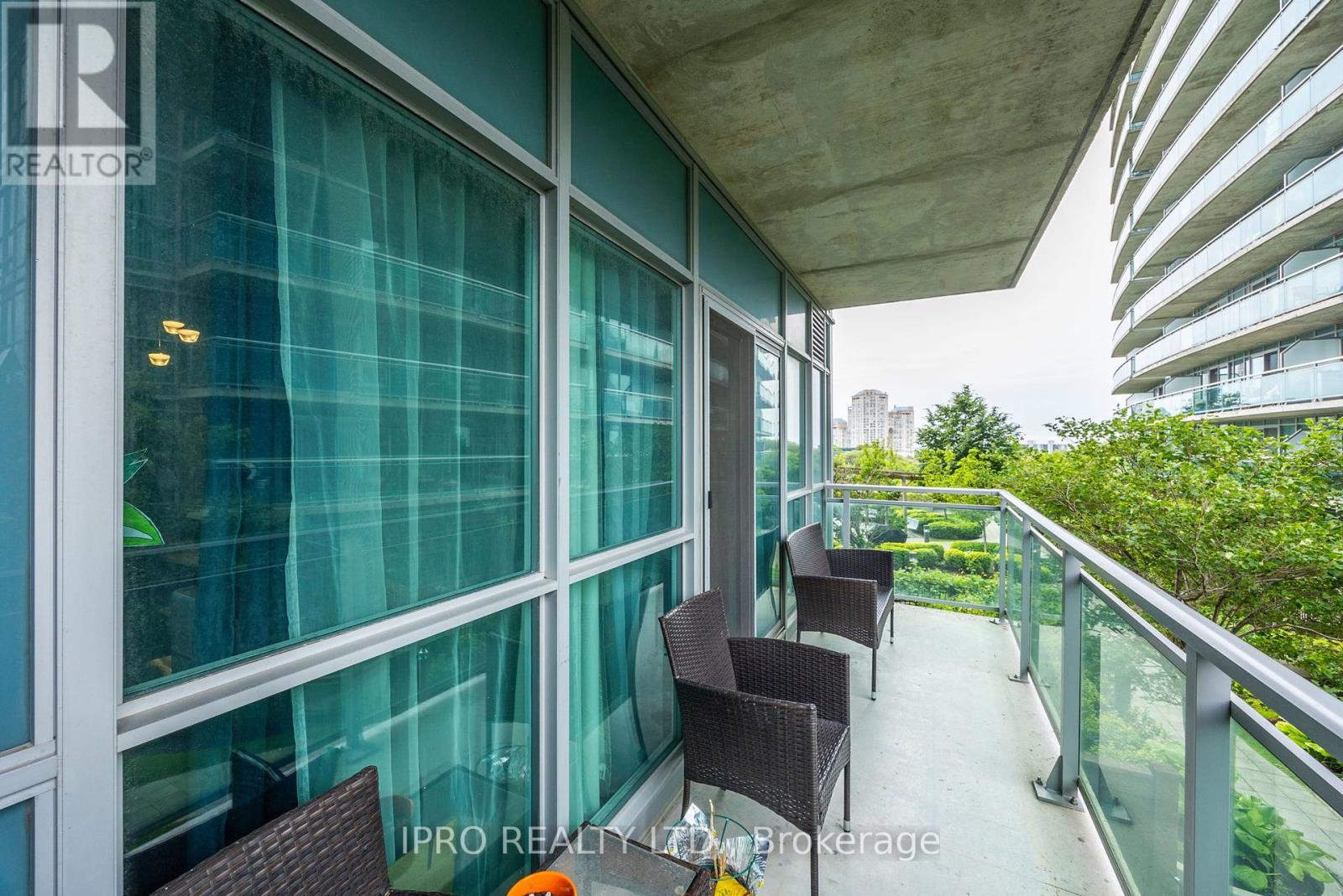 531 - 165 Legion Road N, Toronto, Ontario  M8Y 0B3 - Photo 10 - W12204743