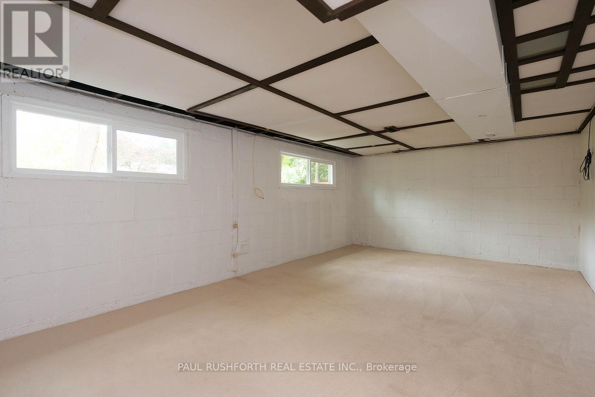 25 Wren Road, Ottawa, Ontario  K1J 7H5 - Photo 25 - X12216578