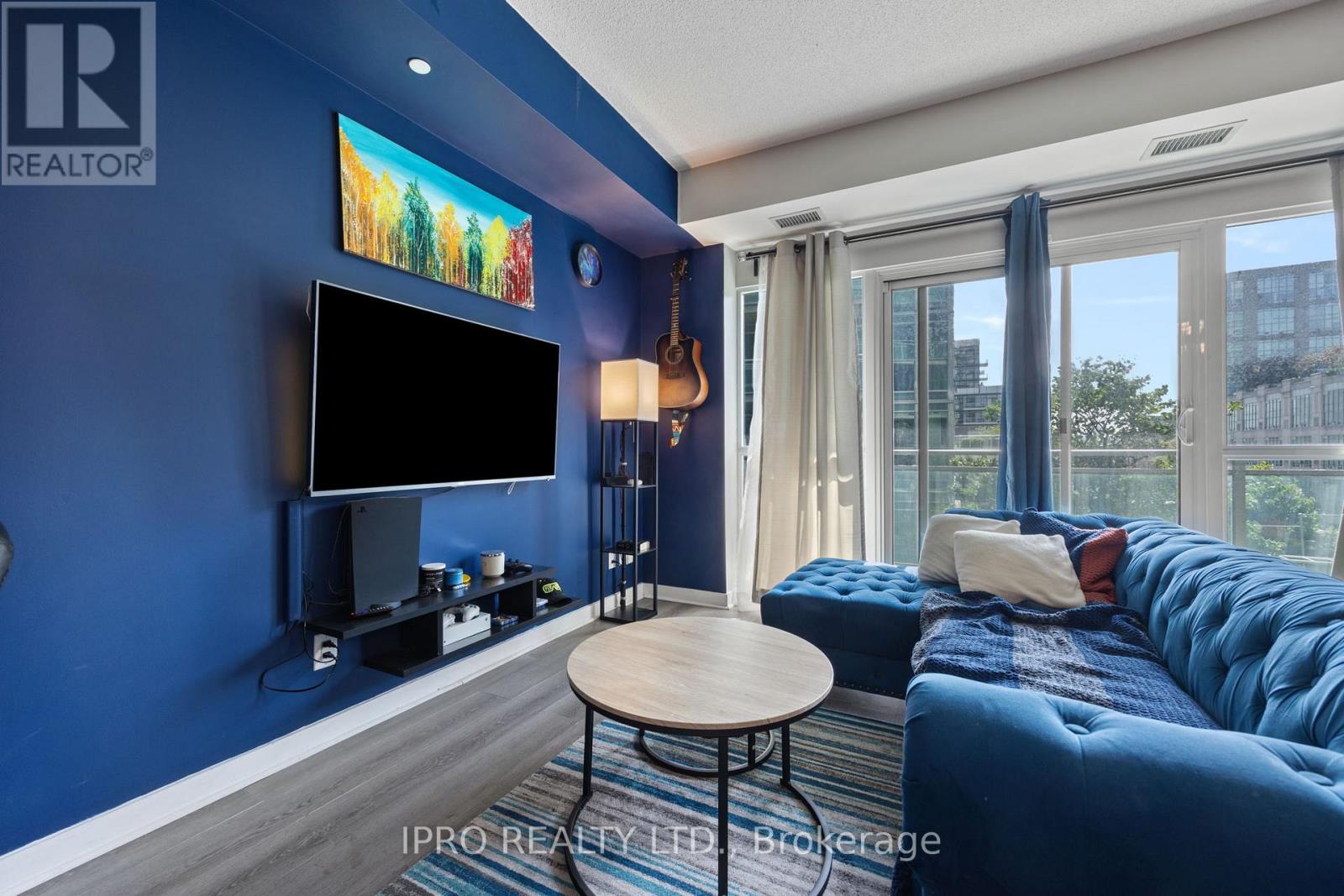 531 - 165 Legion Road N, Toronto, Ontario  M8Y 0B3 - Photo 5 - W12204743
