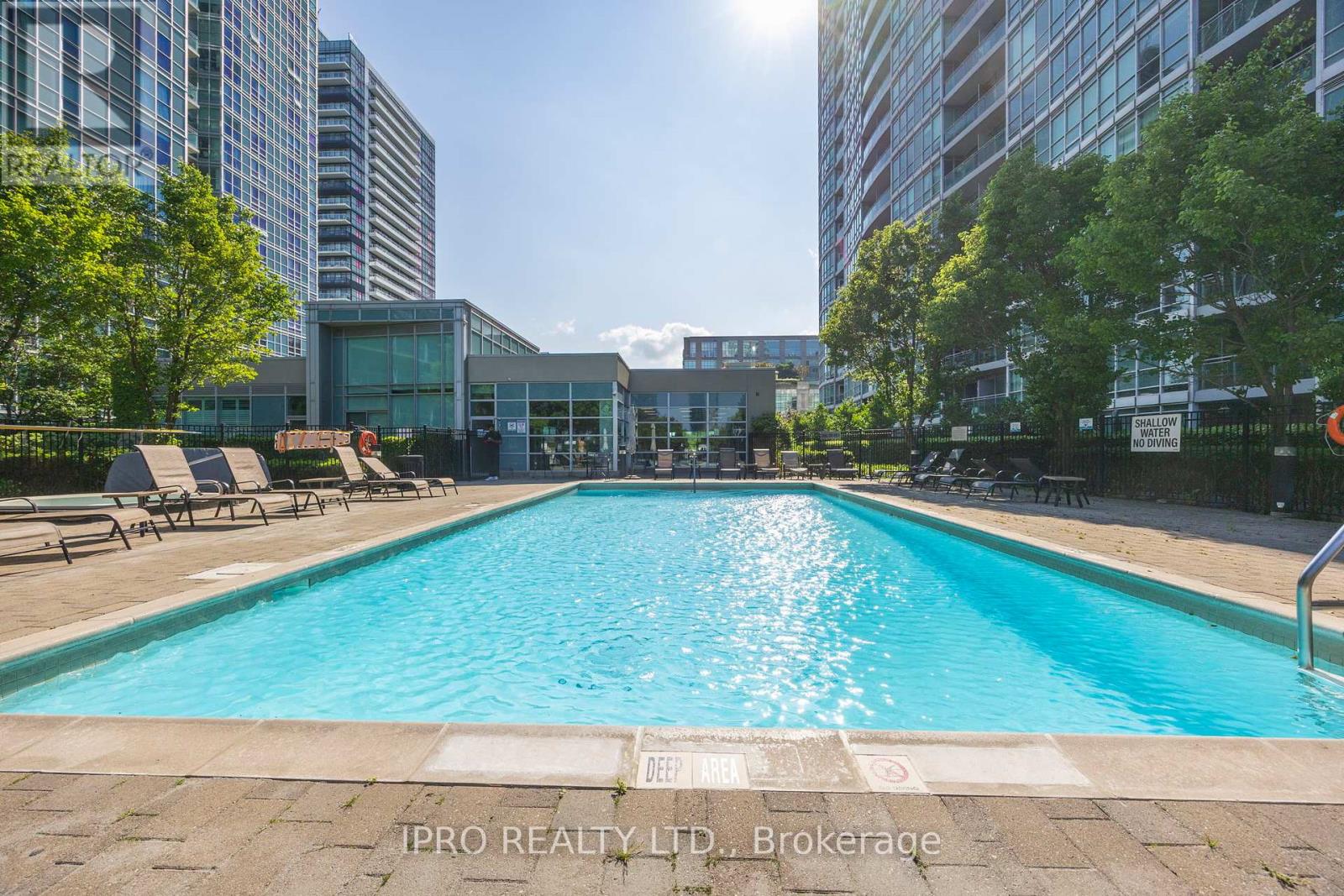 531 - 165 Legion Road N, Toronto, Ontario  M8Y 0B3 - Photo 28 - W12204743