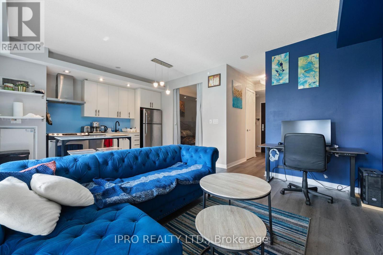 531 - 165 Legion Road N, Toronto, Ontario  M8Y 0B3 - Photo 6 - W12204743