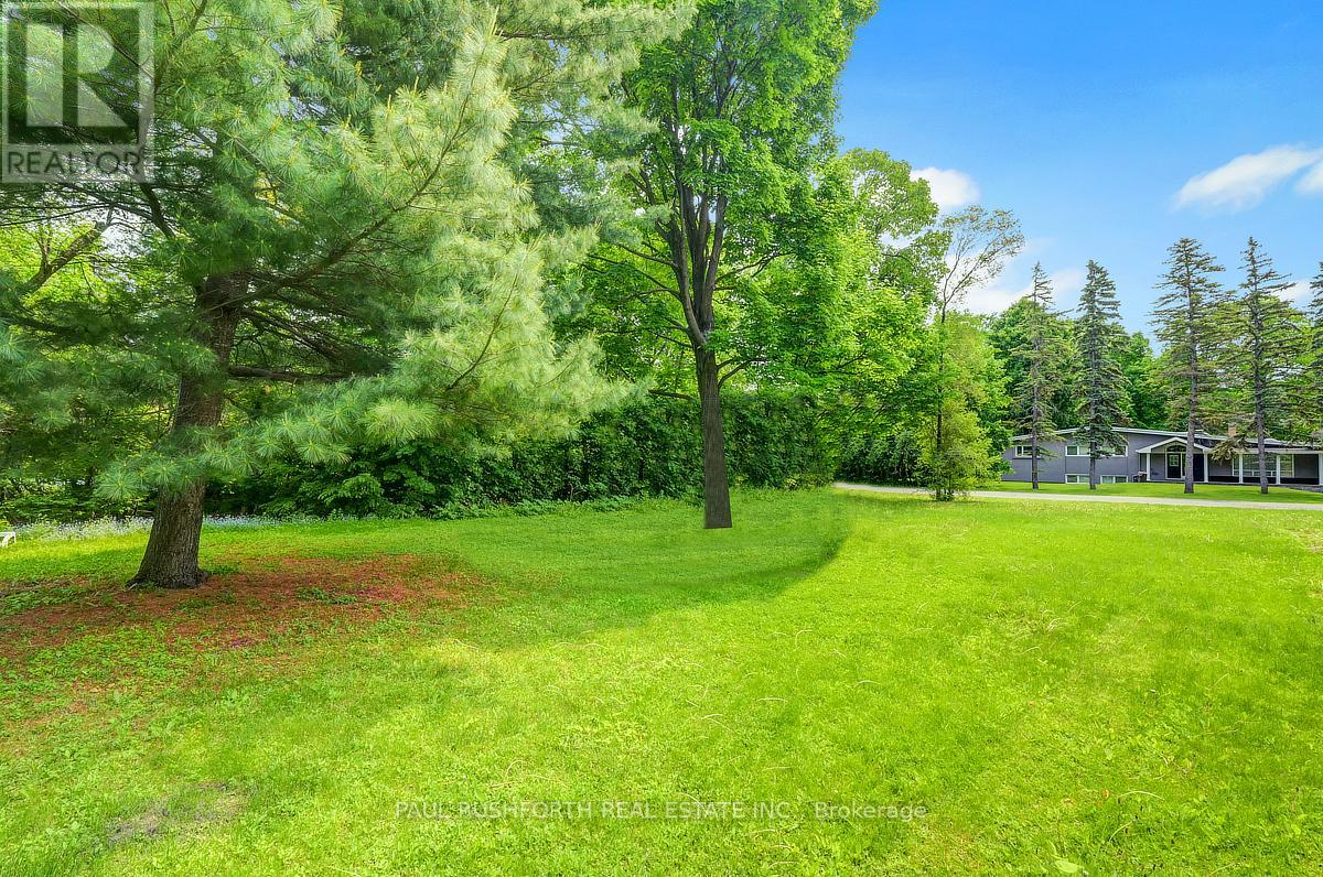 25 Wren Road, Ottawa, Ontario  K1J 7H5 - Photo 30 - X12216578