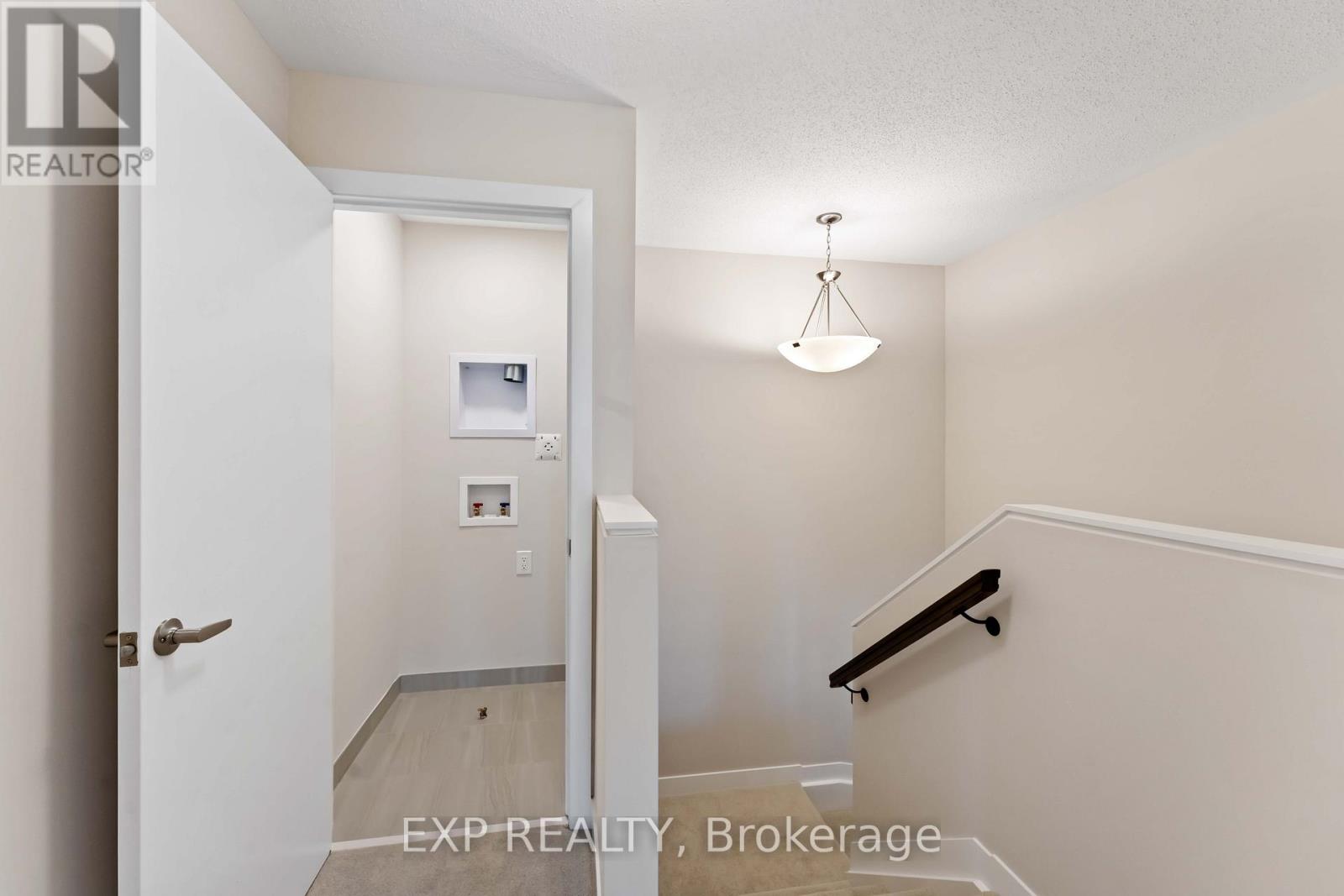209 Speckled Alder Row, Ottawa, Ontario  K2J 7G8 - Photo 25 - X12216557