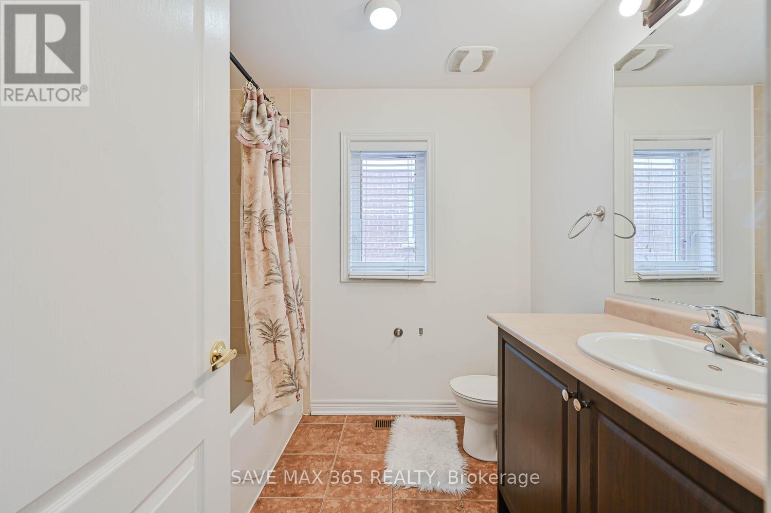 330 Giddings Crescent, Milton, Ontario  L9T 7A4 - Photo 43 - W12215980