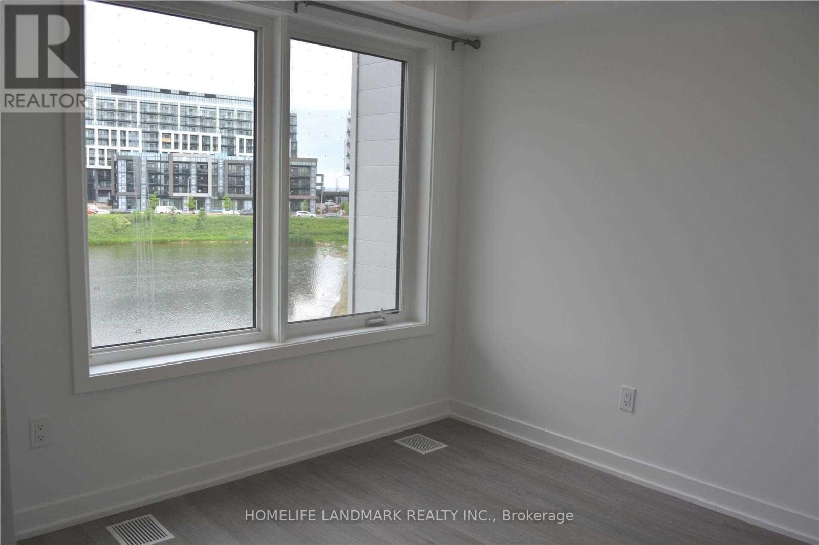 112 - 155 Downsview Park Boulevard, Toronto, Ontario  M3K 0E3 - Photo 11 - W12215957