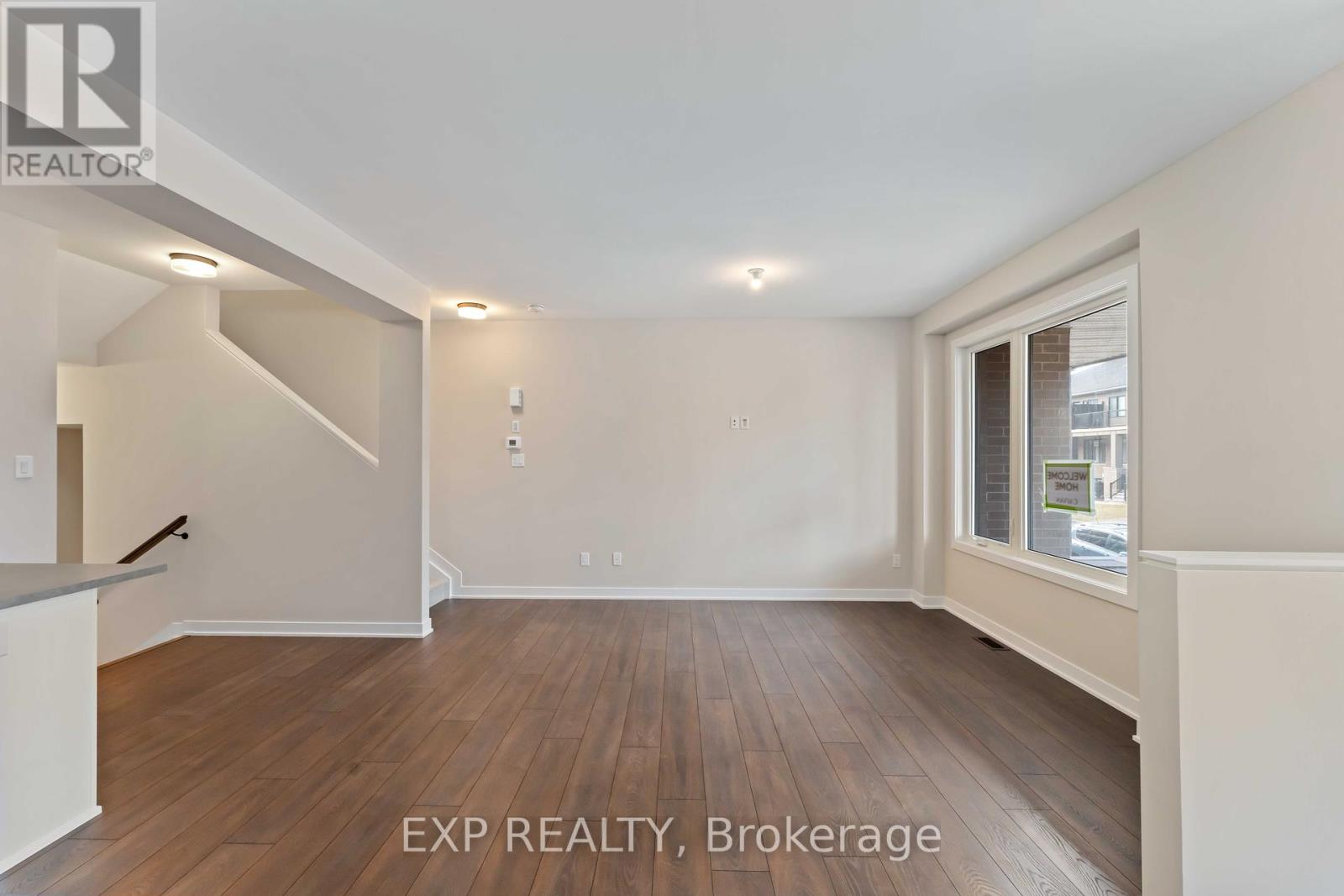 209 Speckled Alder Row, Ottawa, Ontario  K2J 7G8 - Photo 5 - X12216557