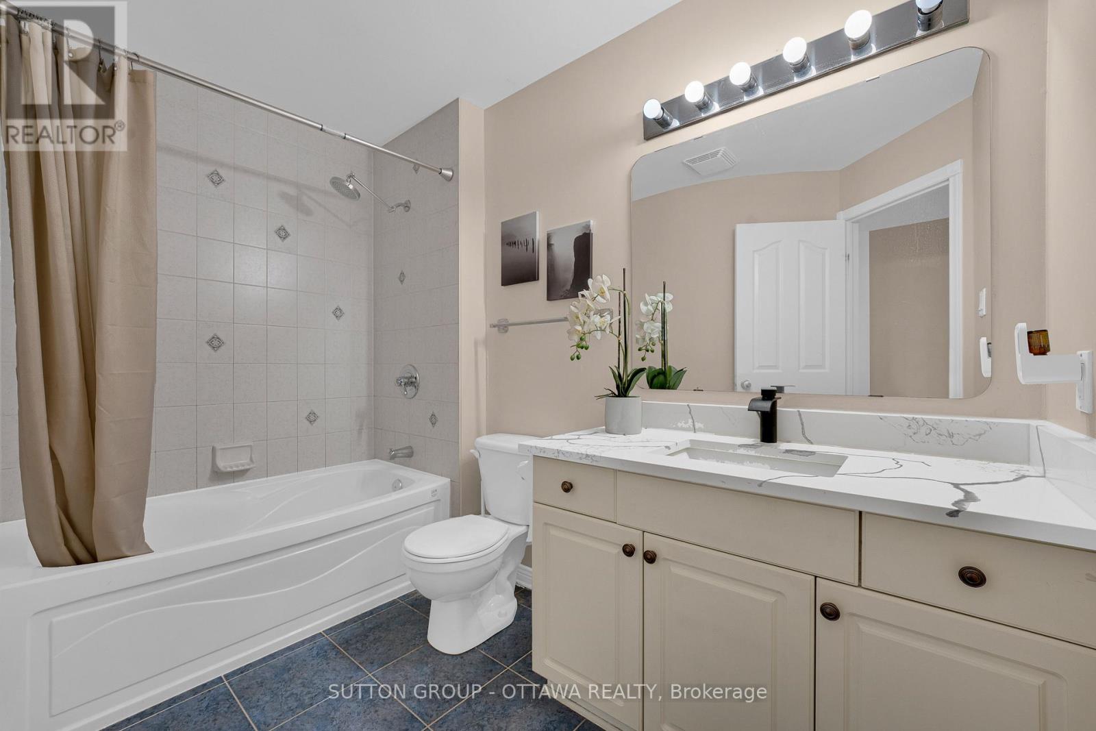 8 Dunn Street, Ottawa, Ontario  K2K 3J8 - Photo 33 - X12216632