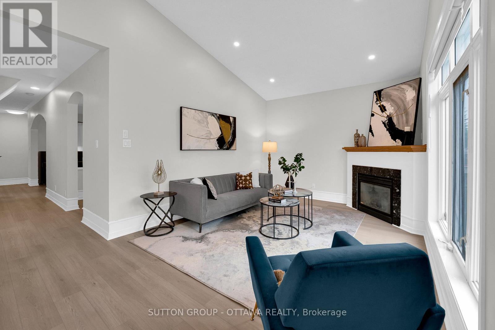 8 Dunn Street, Ottawa, Ontario  K2K 3J8 - Photo 12 - X12216632