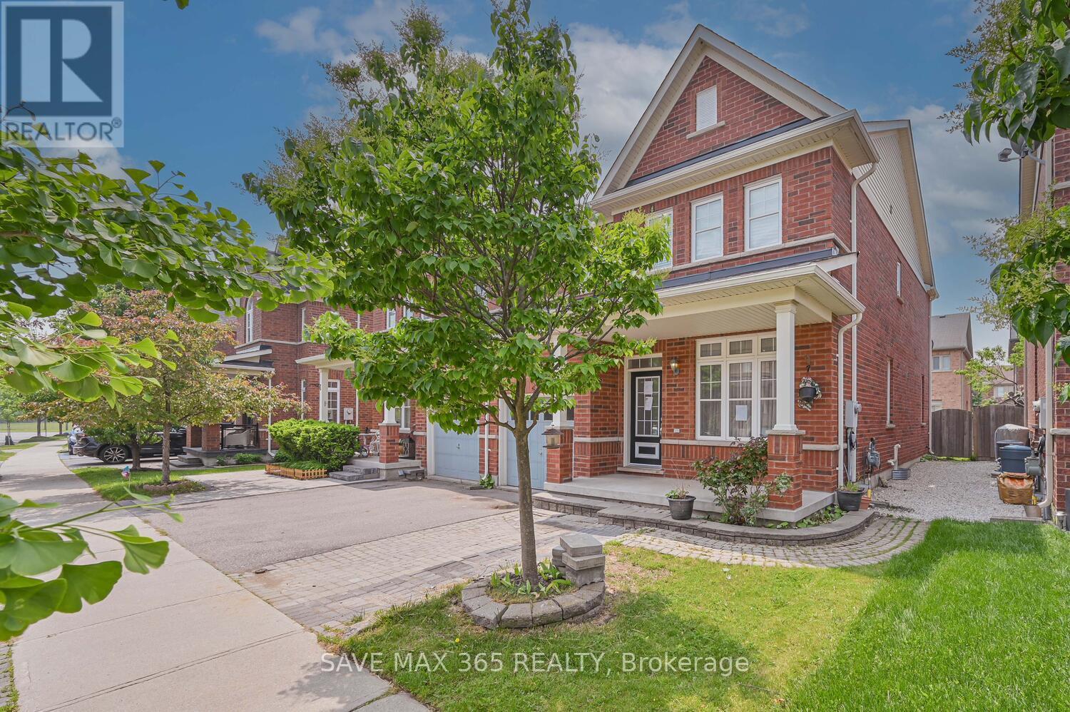 330 Giddings Crescent, Milton, Ontario  L9T 7A4 - Photo 4 - W12215980