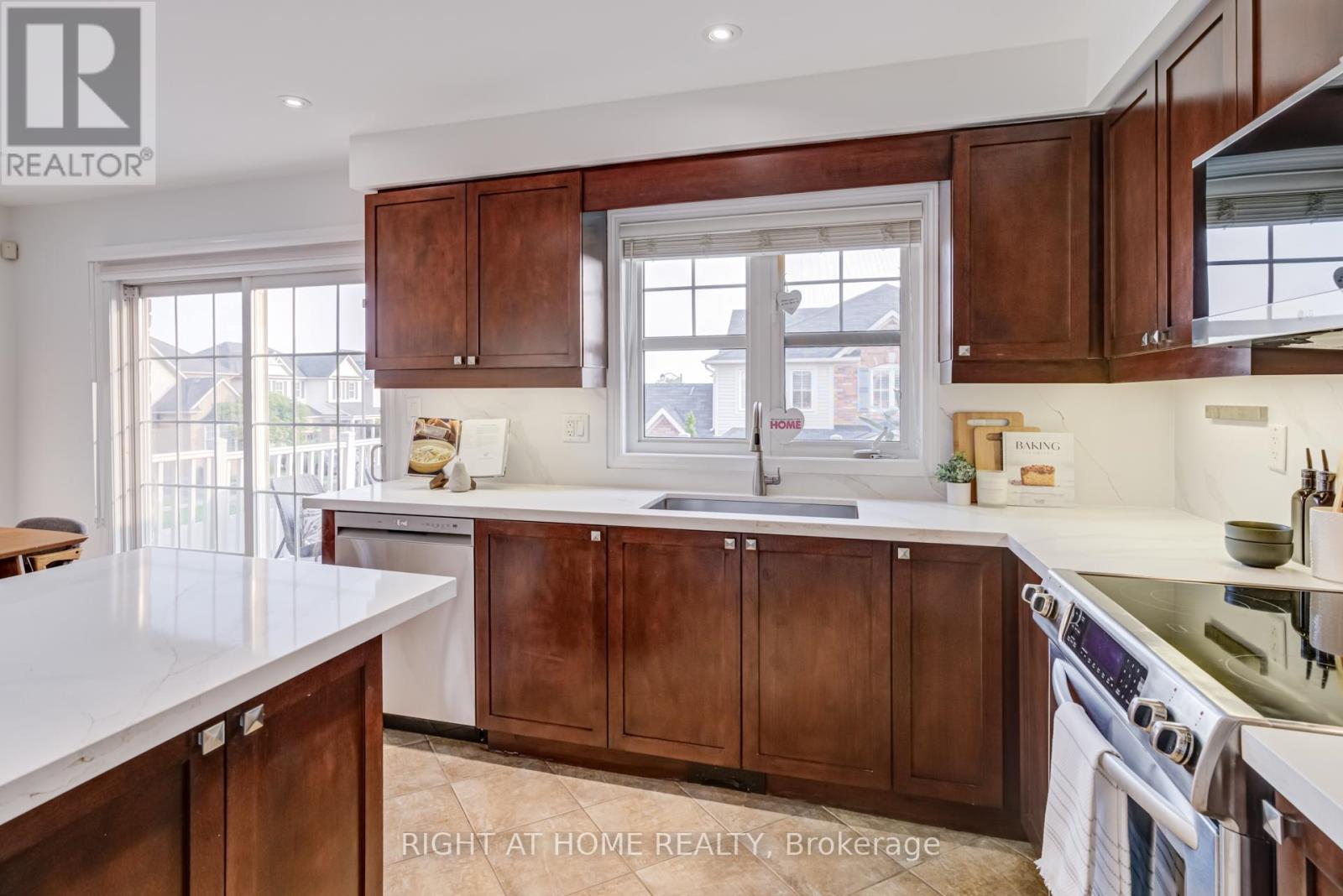 664 Scott Boulevard, Milton, Ontario  L9T 0P3 - Photo 18 - W12215992
