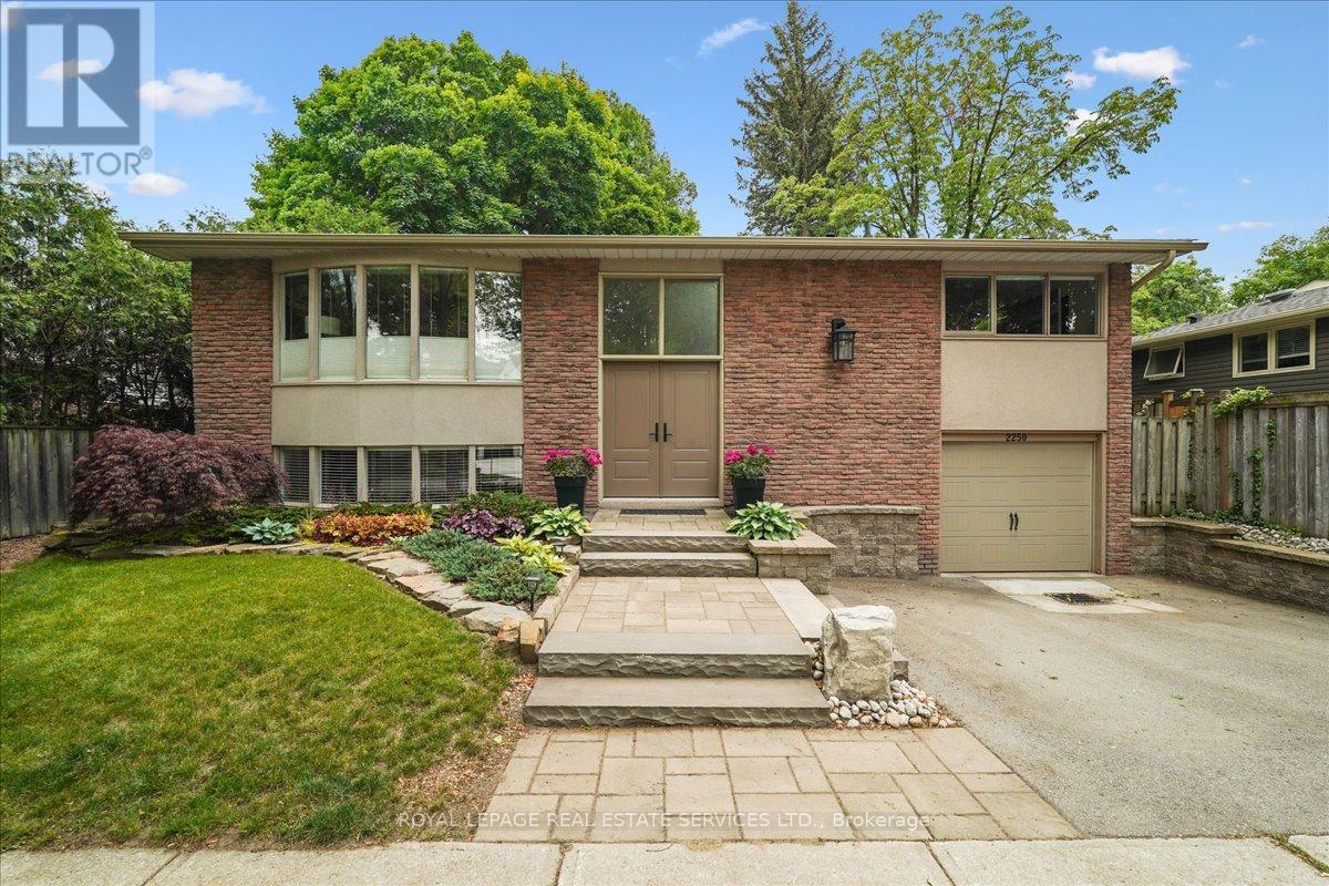 2250 DUNEDIN ROAD, Oakville, Ontario