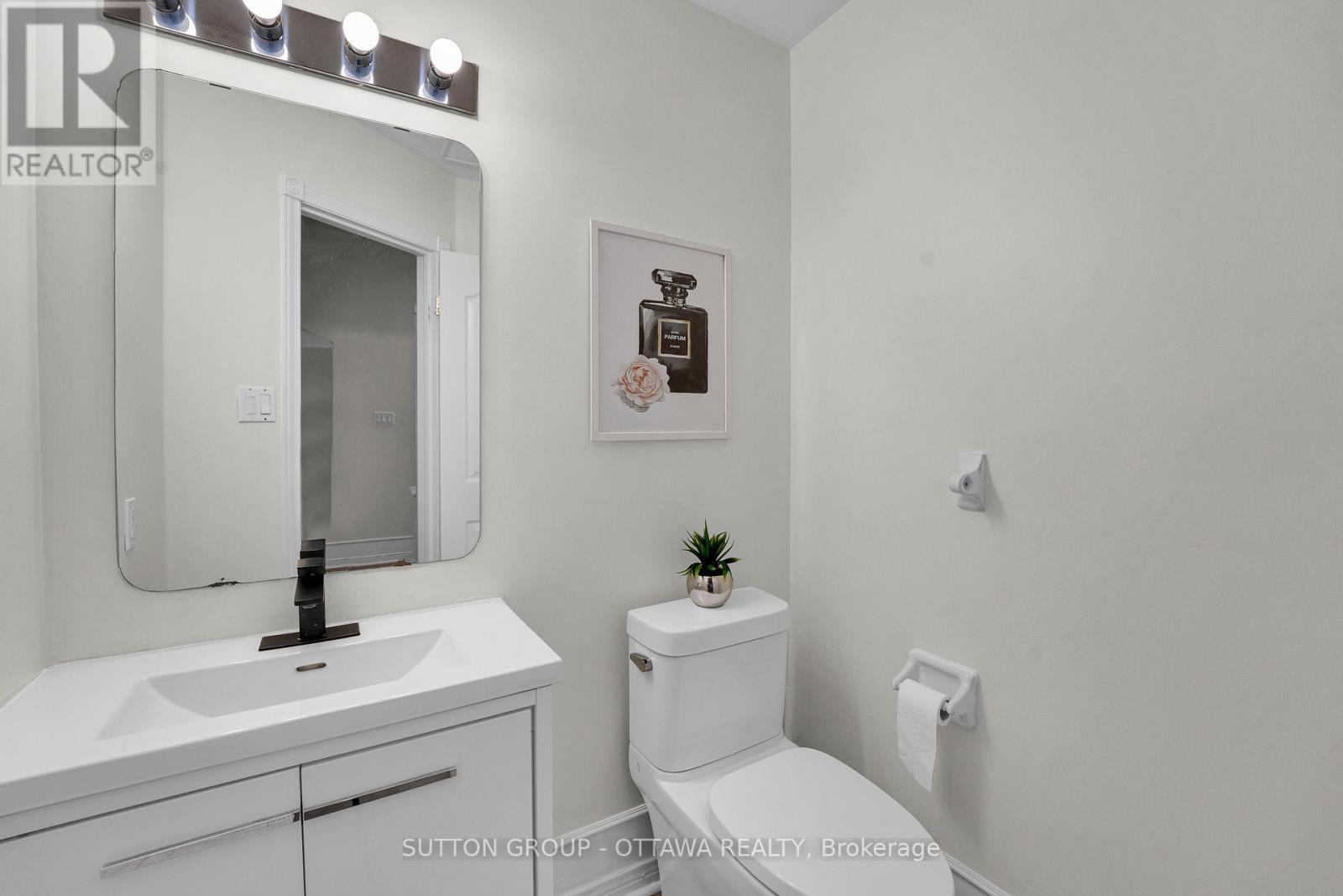 8 Dunn Street, Ottawa, Ontario  K2K 3J8 - Photo 42 - X12216632