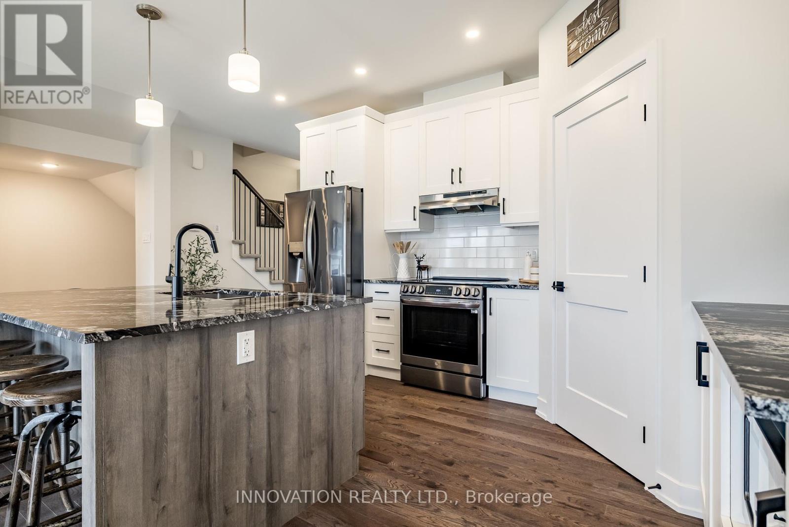 23 Mac Beattie Drive, Arnprior, Ontario  K7S 0J3 - Photo 17 - X12216638