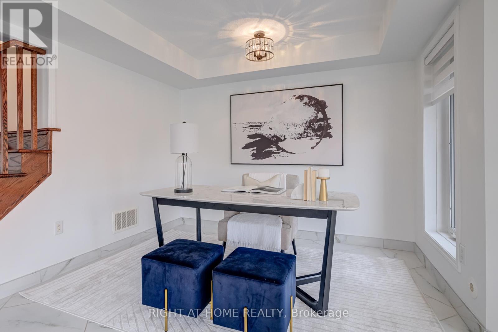 664 Scott Boulevard, Milton, Ontario  L9T 0P3 - Photo 9 - W12215992