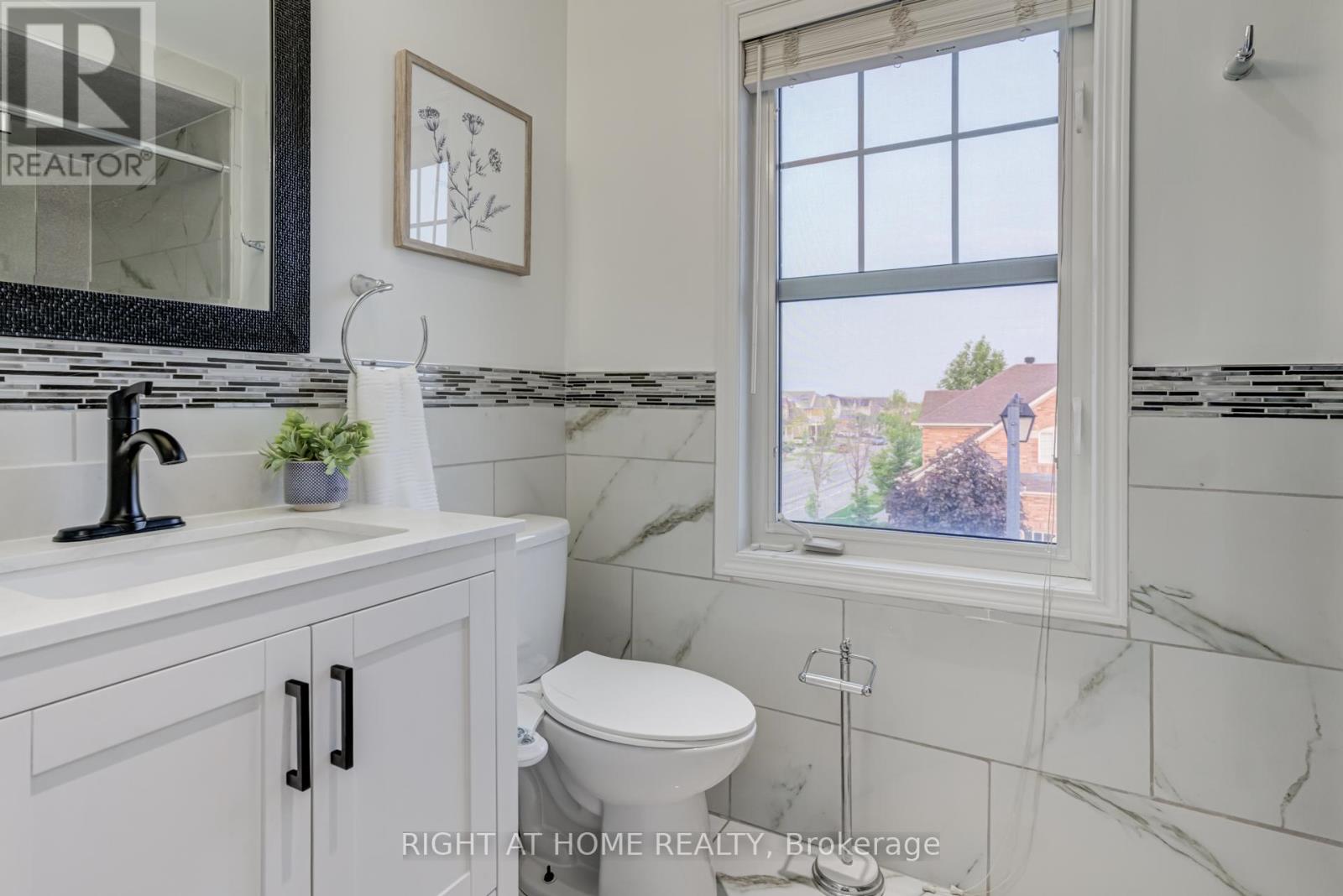 664 Scott Boulevard, Milton, Ontario  L9T 0P3 - Photo 41 - W12215992