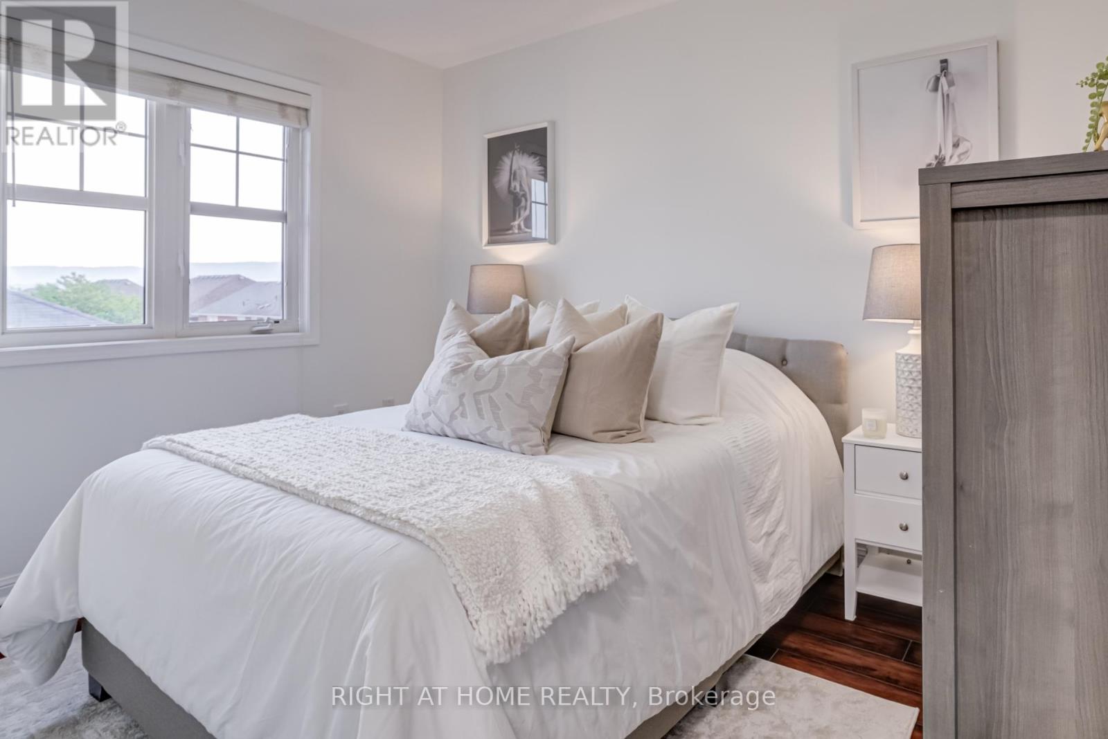664 Scott Boulevard, Milton, Ontario  L9T 0P3 - Photo 37 - W12215992