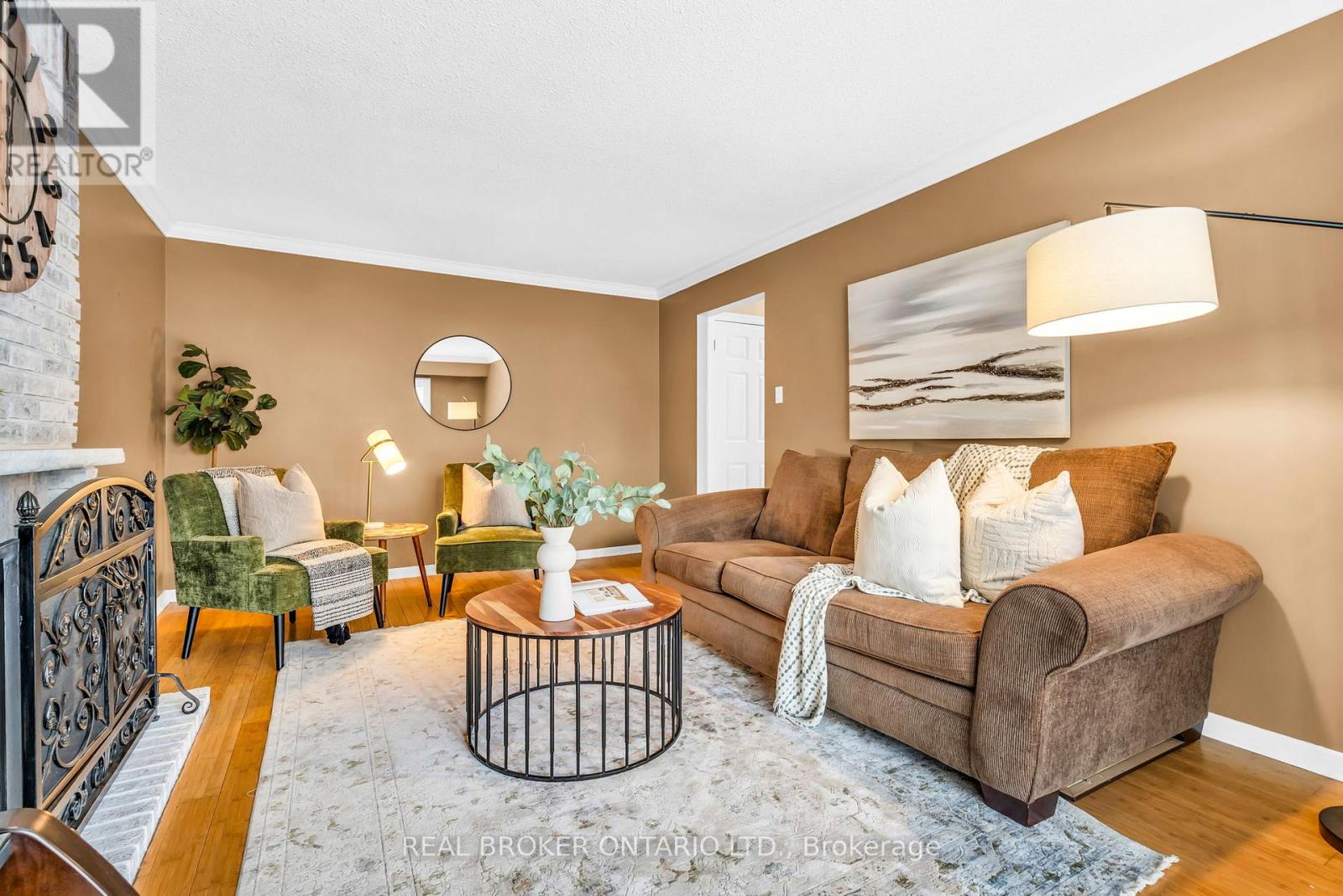 18 Mansfield Street, Brampton (Central Park), Ontario  L6S 2Y4 - Photo 17 - W12216021