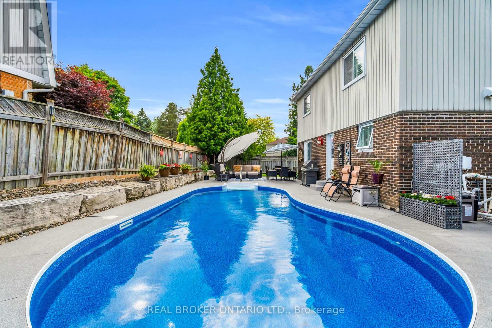 18 Mansfield Street, Brampton (Central Park), Ontario  L6S 2Y4 - Photo 39 - W12216021