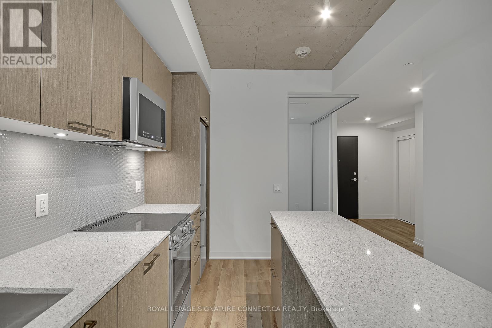 410 - 1808 St Clair Avenue W, Toronto (Weston-Pellam Park), Ontario  M6N 0C1 - Photo 16 - W12216032