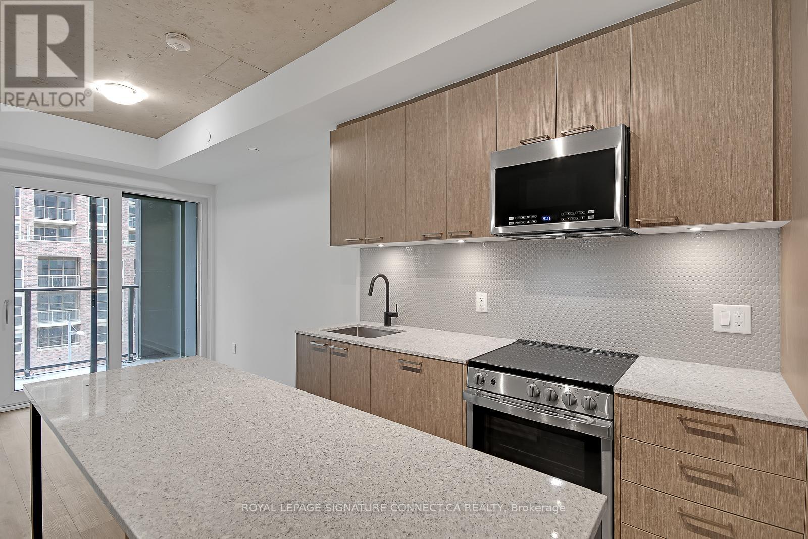410 - 1808 St Clair Avenue W, Toronto (Weston-Pellam Park), Ontario  M6N 0C1 - Photo 12 - W12216032
