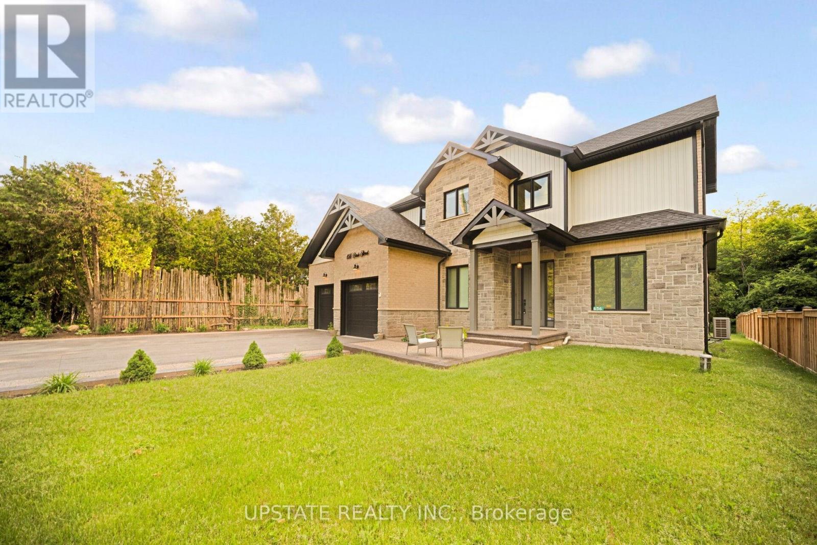656 Bush Street, Caledon, Ontario  L7K 0E5 - Photo 4 - W12216072