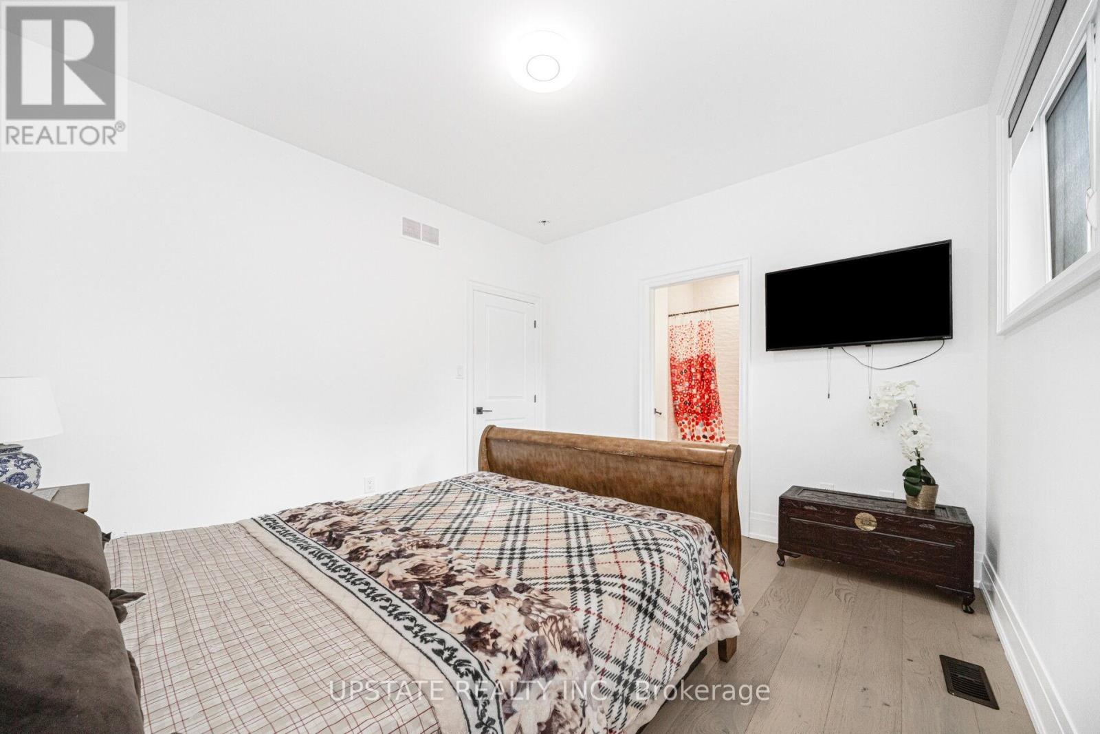 656 Bush Street, Caledon, Ontario  L7K 0E5 - Photo 40 - W12216072
