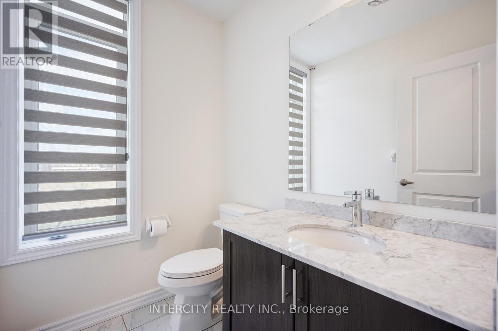 81 Minnock Street, Caledon, Ontario  L7C 4K8 - Photo 24 - W12216120