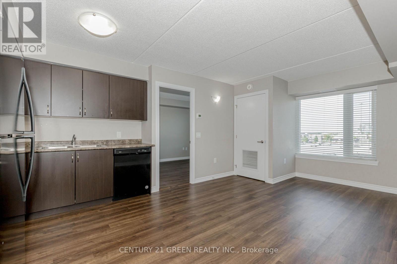 402 - 716 Main Street E, Milton, Ontario  L9T 3P6 - Photo 14 - W12216382