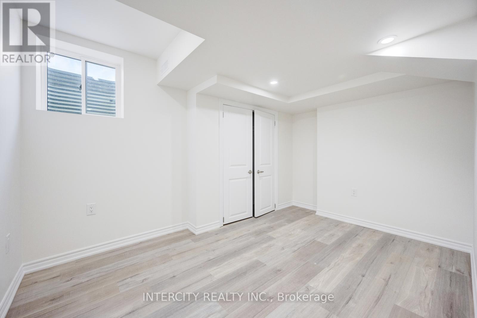 81 Minnock Street, Caledon, Ontario  L7C 4K8 - Photo 42 - W12216120