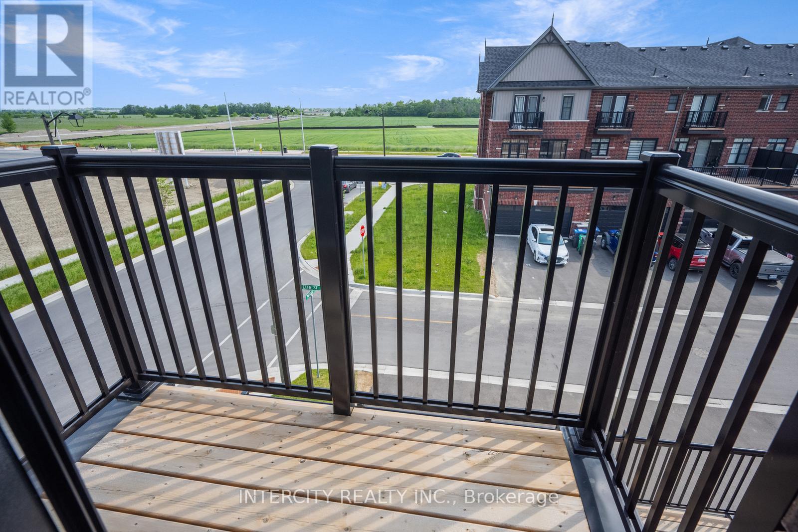 81 Minnock Street, Caledon, Ontario  L7C 4K8 - Photo 21 - W12216120