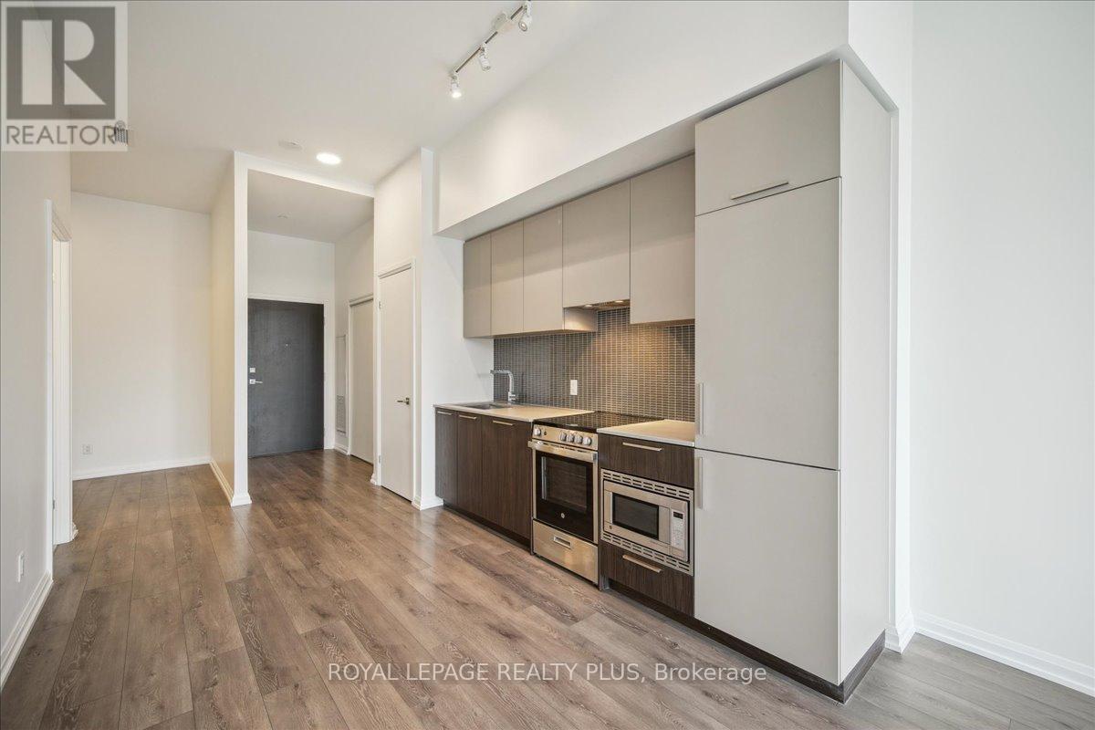 211 - 4208 Dundas Street W, Toronto (Edenbridge-Humber Valley), Ontario  M8X 0B1 - Photo 18 - W12216149