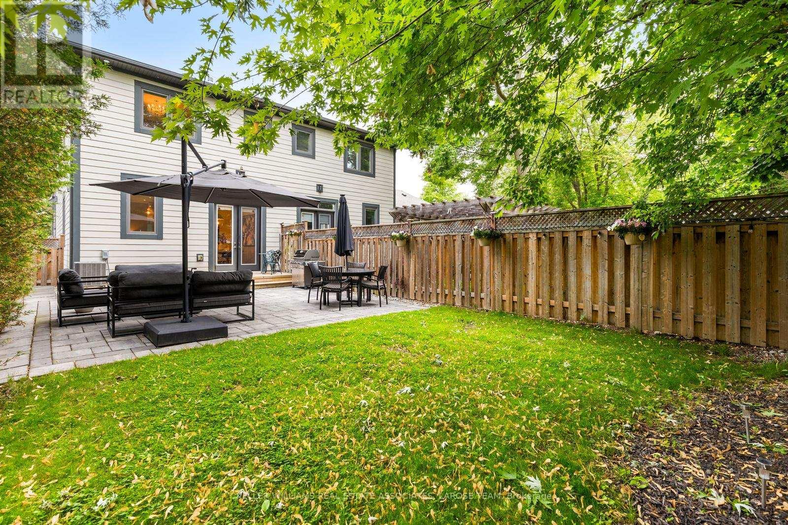 15a Elmwood Avenue N, Mississauga, Ontario  L5G 3J8 - Photo 38 - W12216401