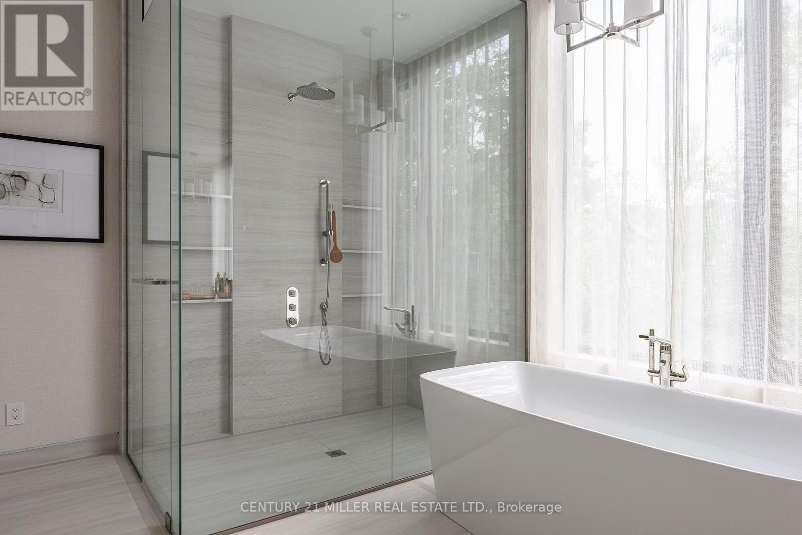392 Maple Grove Drive, Oakville, Ontario  L6J 4V7 - Photo 28 - W12216169