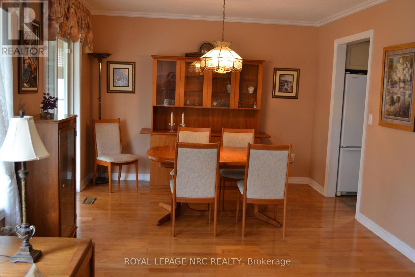 484 Balsam Street, Welland, Ontario  L3C 7G8 - Photo 9 - X12184943