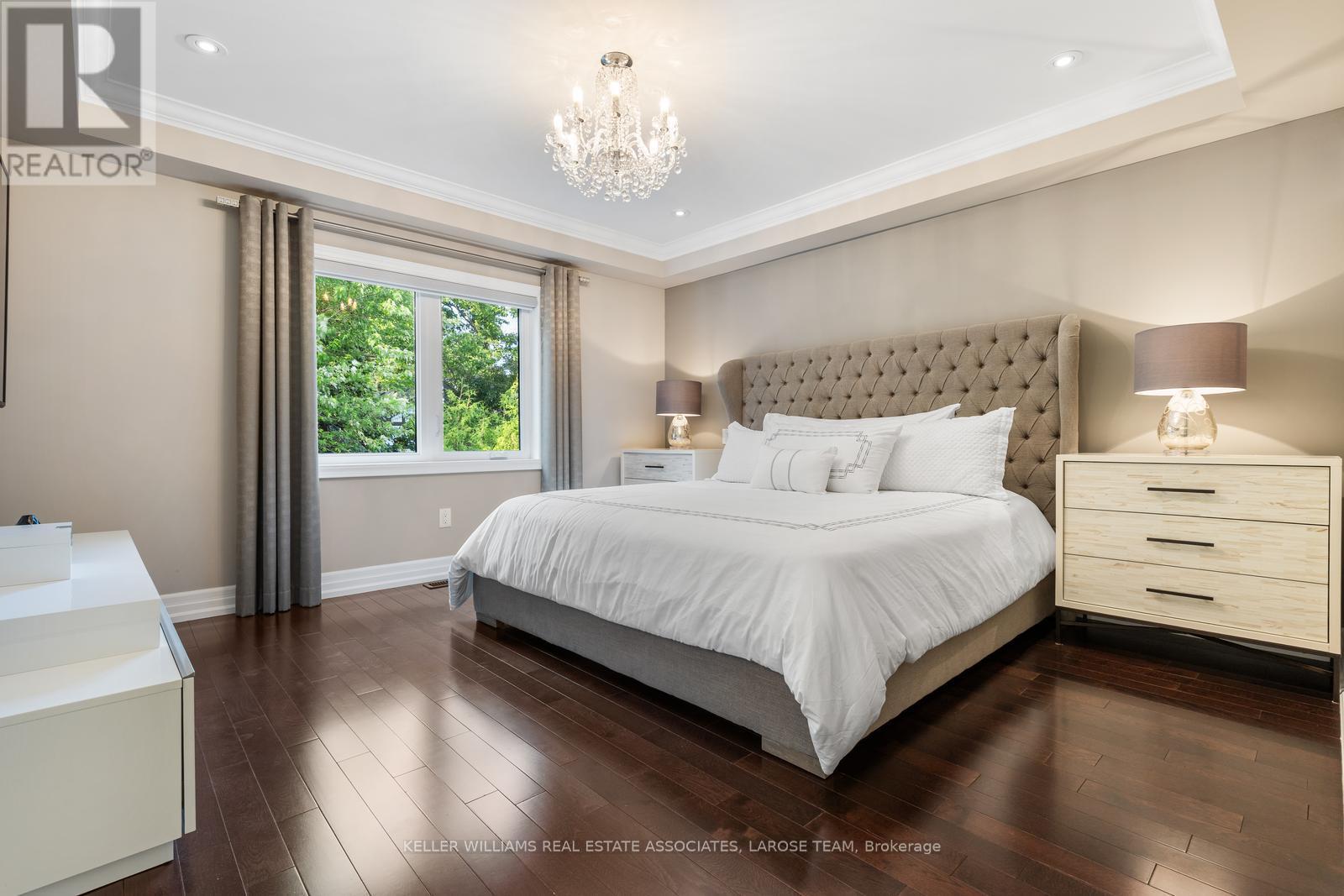 15a Elmwood Avenue N, Mississauga, Ontario  L5G 3J8 - Photo 18 - W12216401