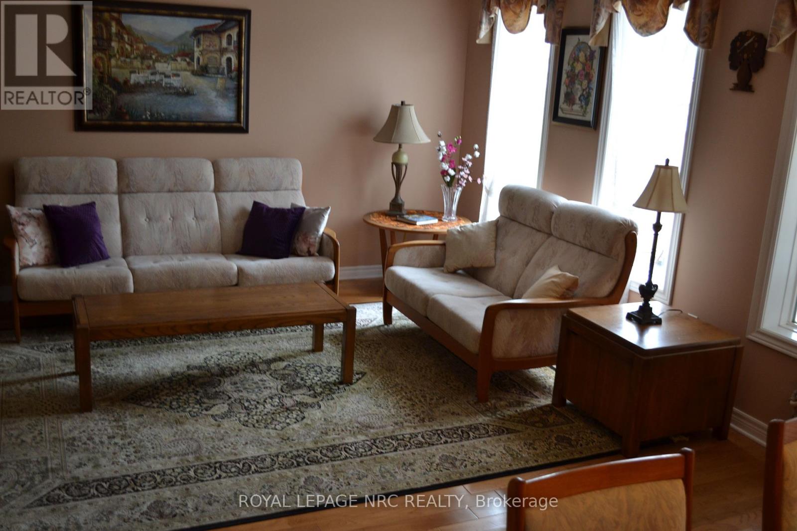484 Balsam Street, Welland, Ontario  L3C 7G8 - Photo 7 - X12184943