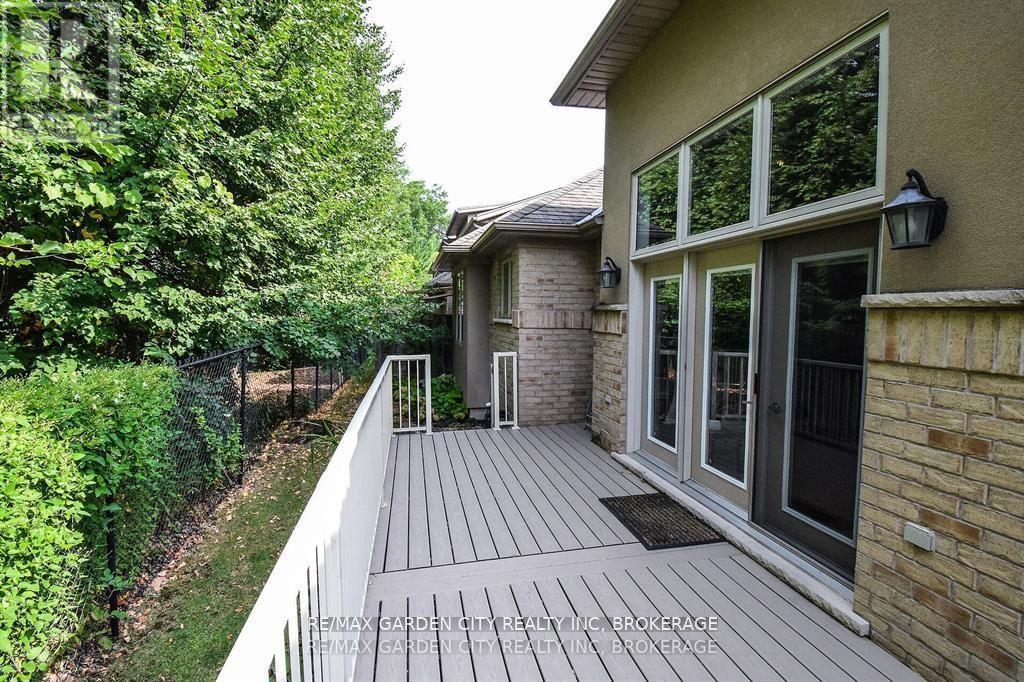 1 - 165 Glendale Avenue, St. Catharines, Ontario  L2T 2K2 - Photo 30 - X12210551