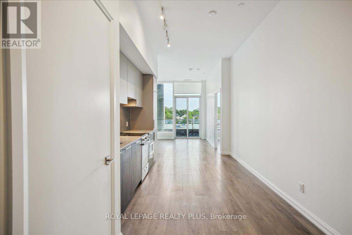 211 - 4208 Dundas Street W, Toronto (Edenbridge-Humber Valley), Ontario  M8X 0B1 - Photo 12 - W12216149