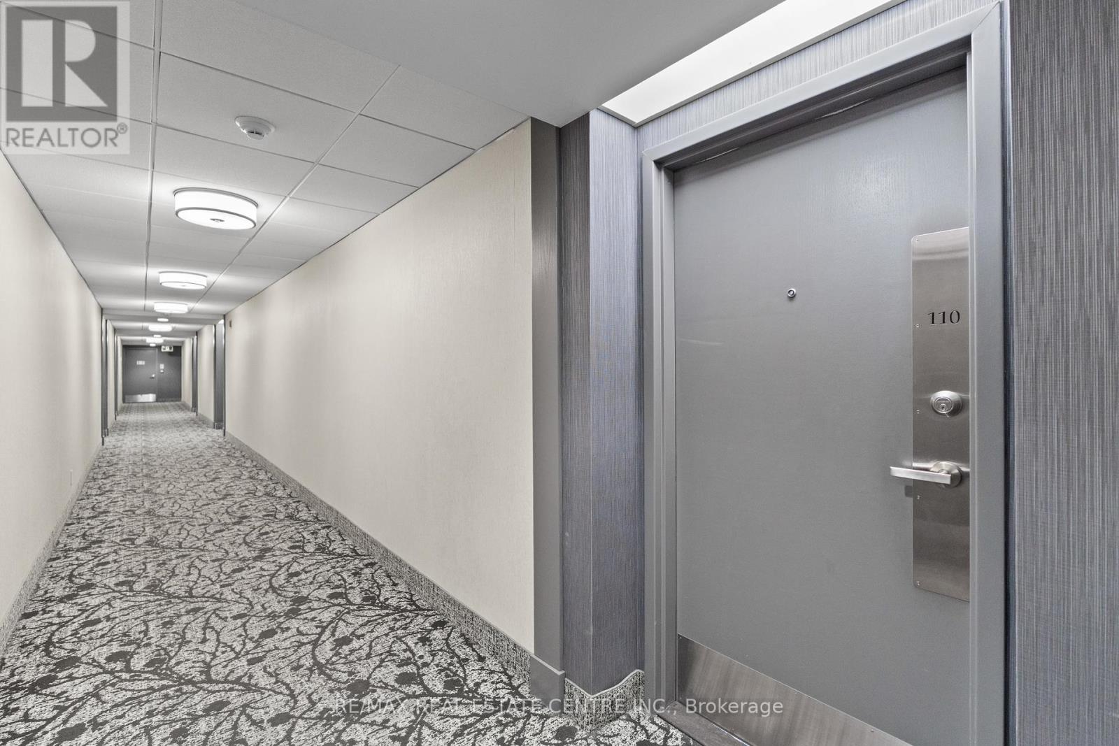 110 - 6 Humberline Drive, Toronto, Ontario  M9W 6X8 - Photo 6 - W12216402