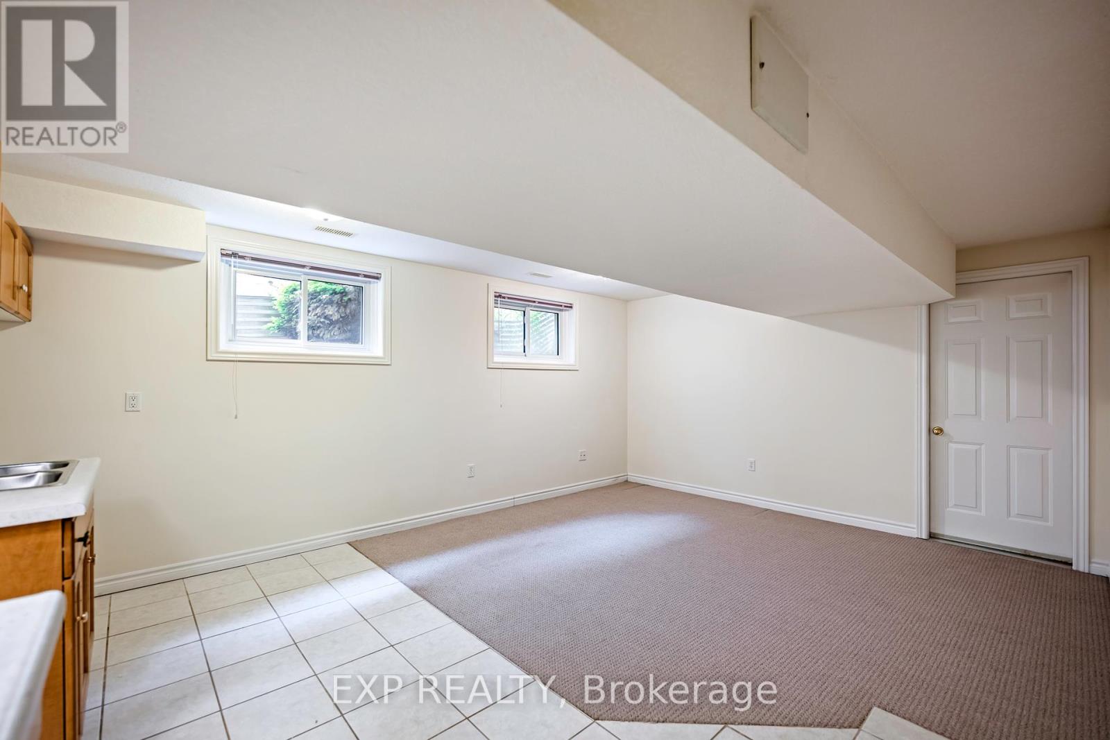 11 Palace Court, Orangeville, Ontario  L9W 5E6 - Photo 31 - W12216201