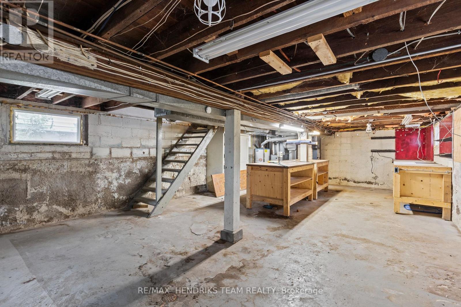 7 & 9 Edmund Street, St. Catharines, Ontario  L2R 2E9 - Photo 43 - X12216002