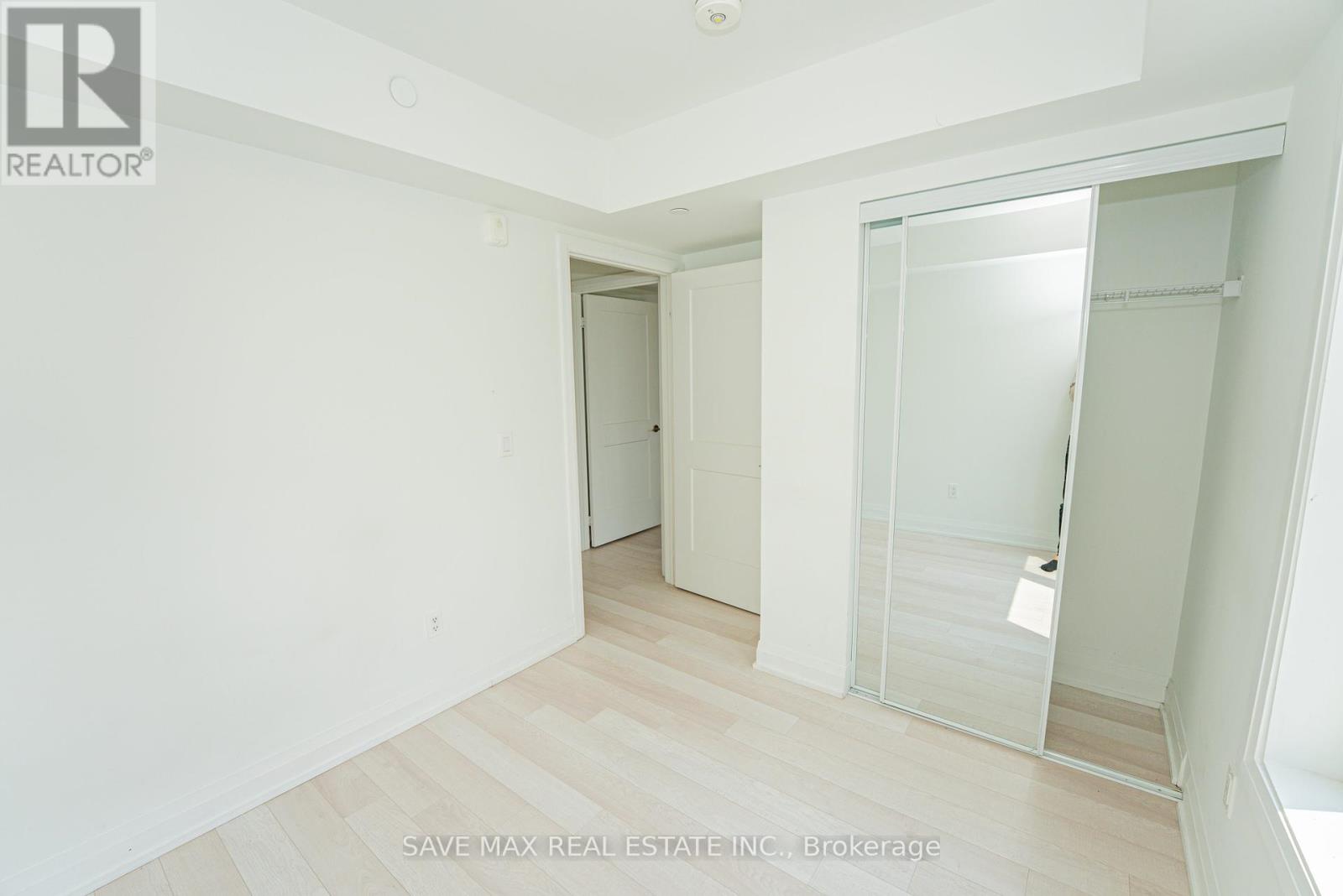 215 - 155 Downsview Park Boulevard, Toronto, Ontario  M3K 0E3 - Photo 20 - W12216415