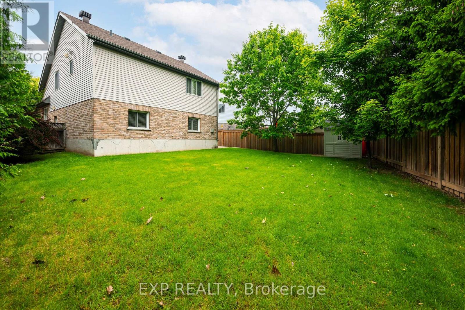 11 Palace Court, Orangeville, Ontario  L9W 5E6 - Photo 5 - W12216201