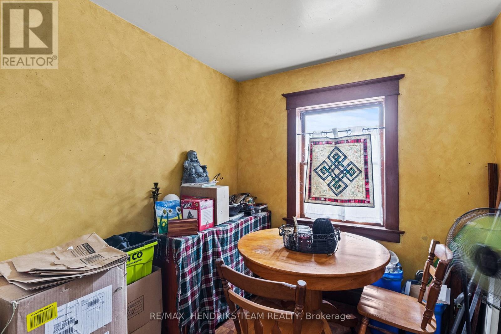 7 & 9 Edmund Street, St. Catharines, Ontario  L2R 2E9 - Photo 22 - X12216002