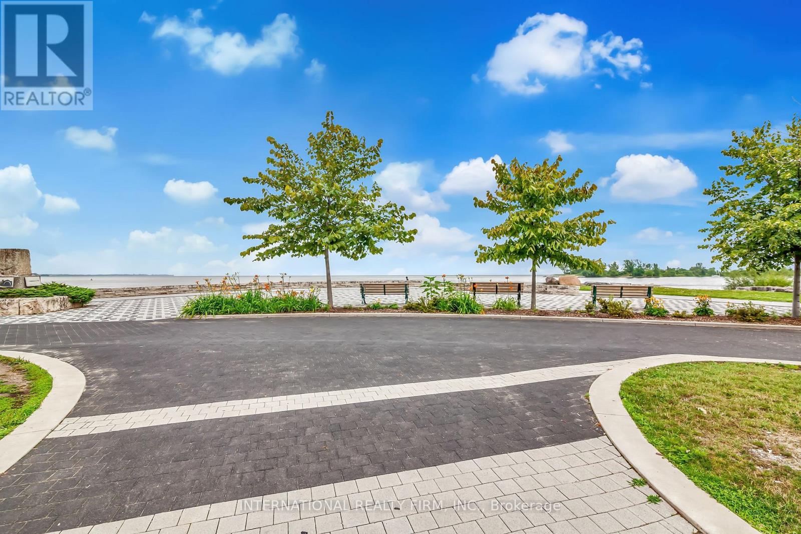 2807 - 1 Palace Pier Court, Toronto (Mimico), Ontario  M8V 3W9 - Photo 37 - W12216425