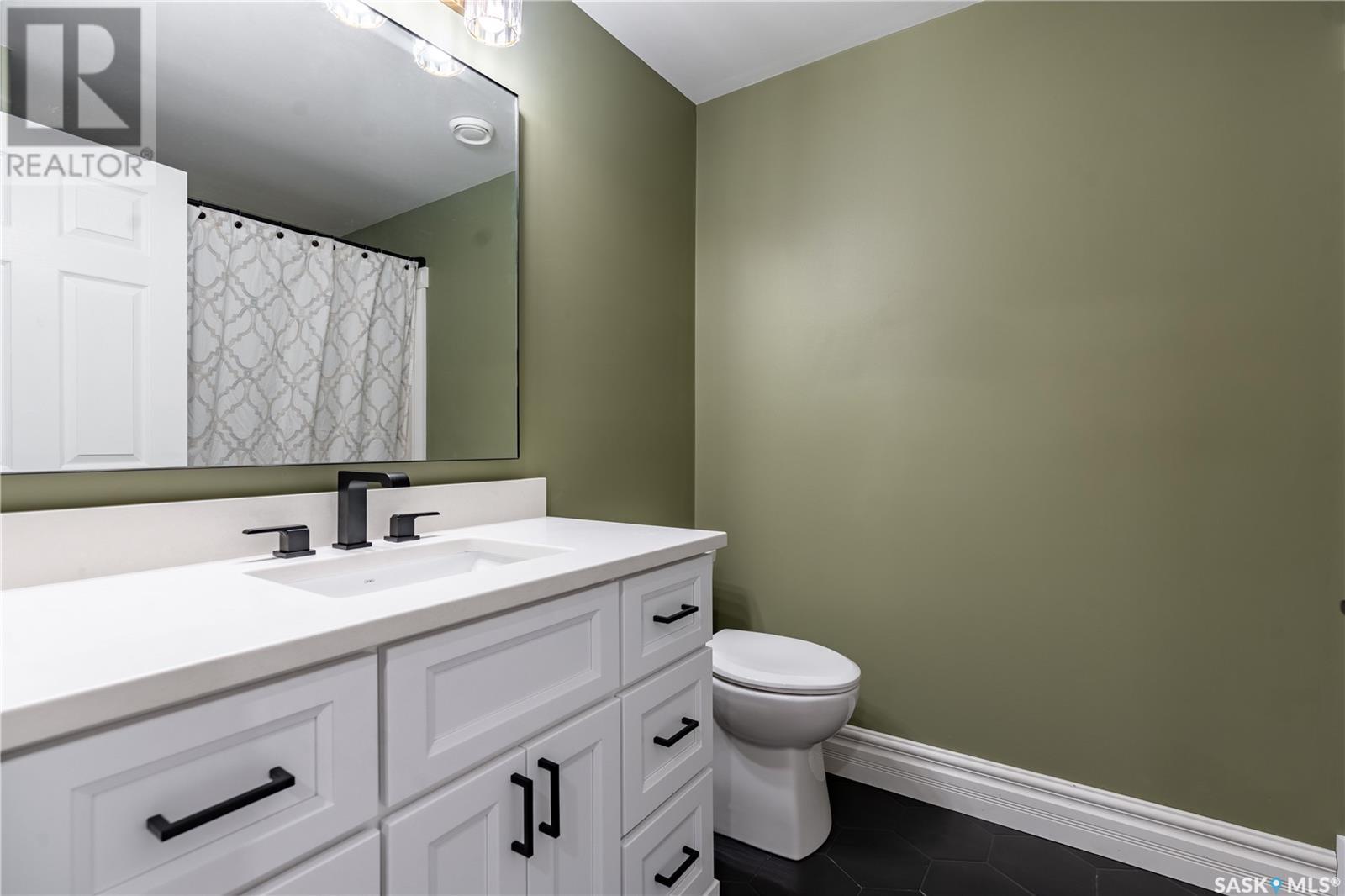 7014 Maple Ridge Drive, Regina, Saskatchewan  S4X 0E9 - Photo 38 - SK009099