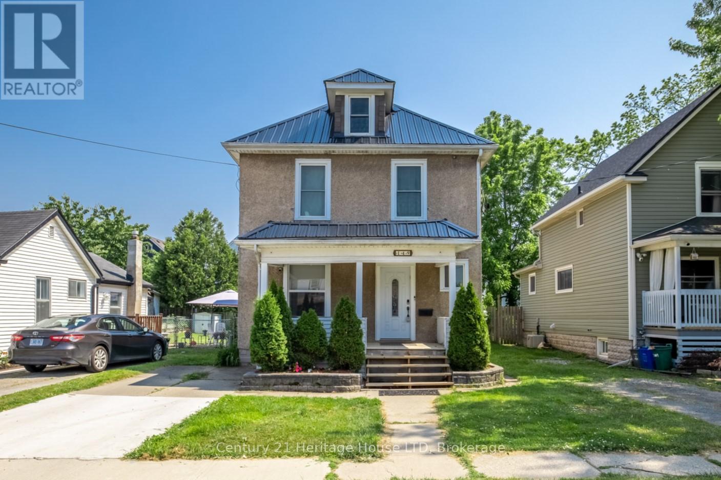 149 Bald Street, Welland (Broadway), Ontario  L3C 5C5 - Photo 3 - X12216493