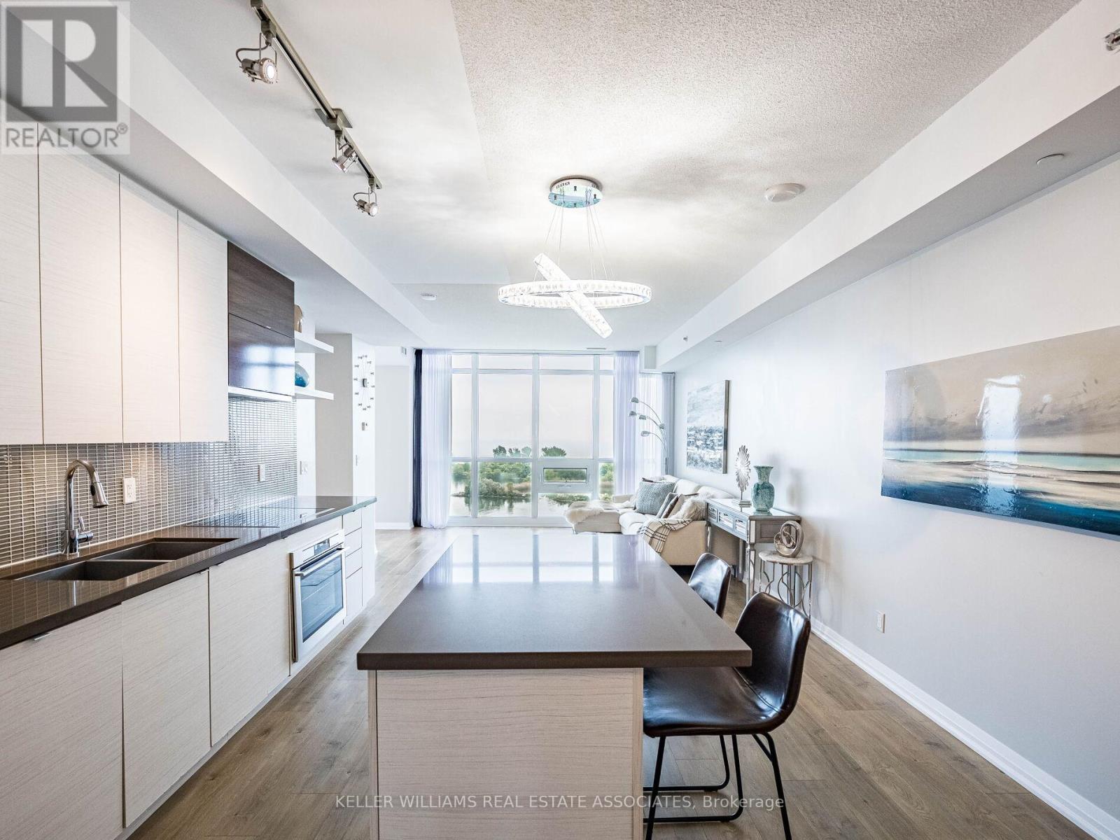 1003 - 59 Annie Craig Drive, Toronto (Mimico), Ontario  M8V 0C4 - Photo 8 - W12216520