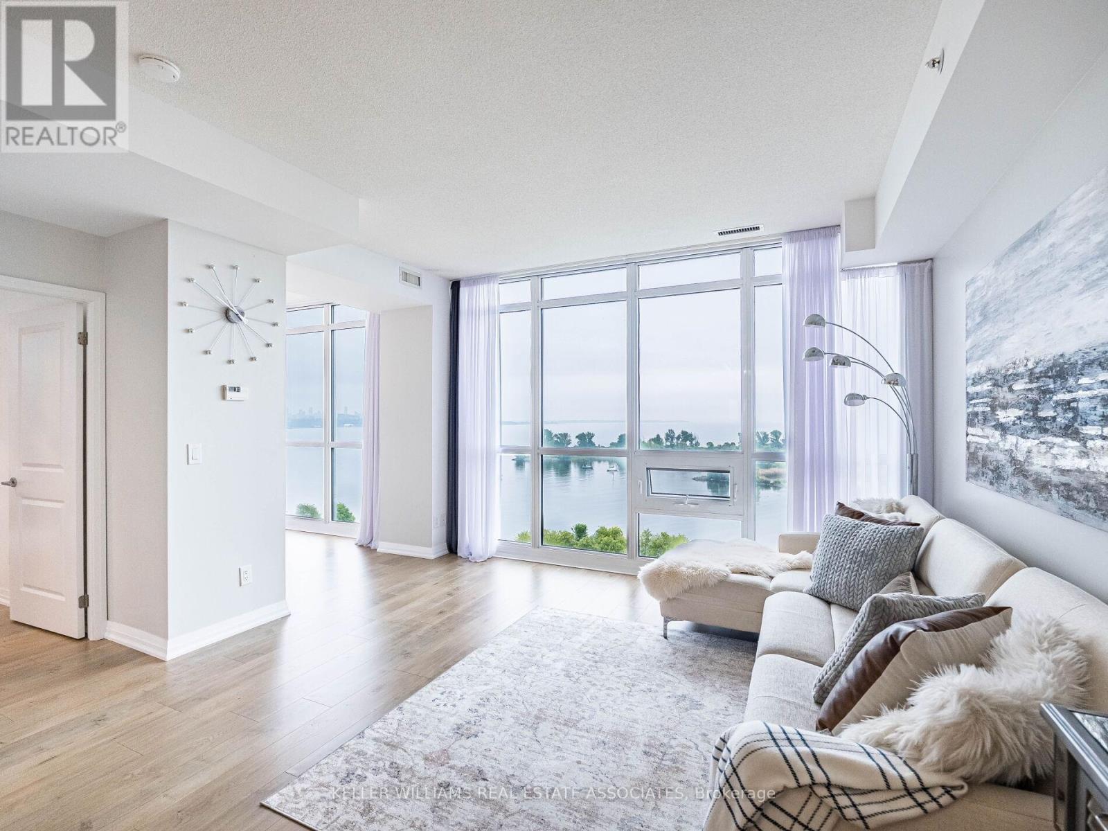 1003 - 59 Annie Craig Drive, Toronto (Mimico), Ontario  M8V 0C4 - Photo 9 - W12216520