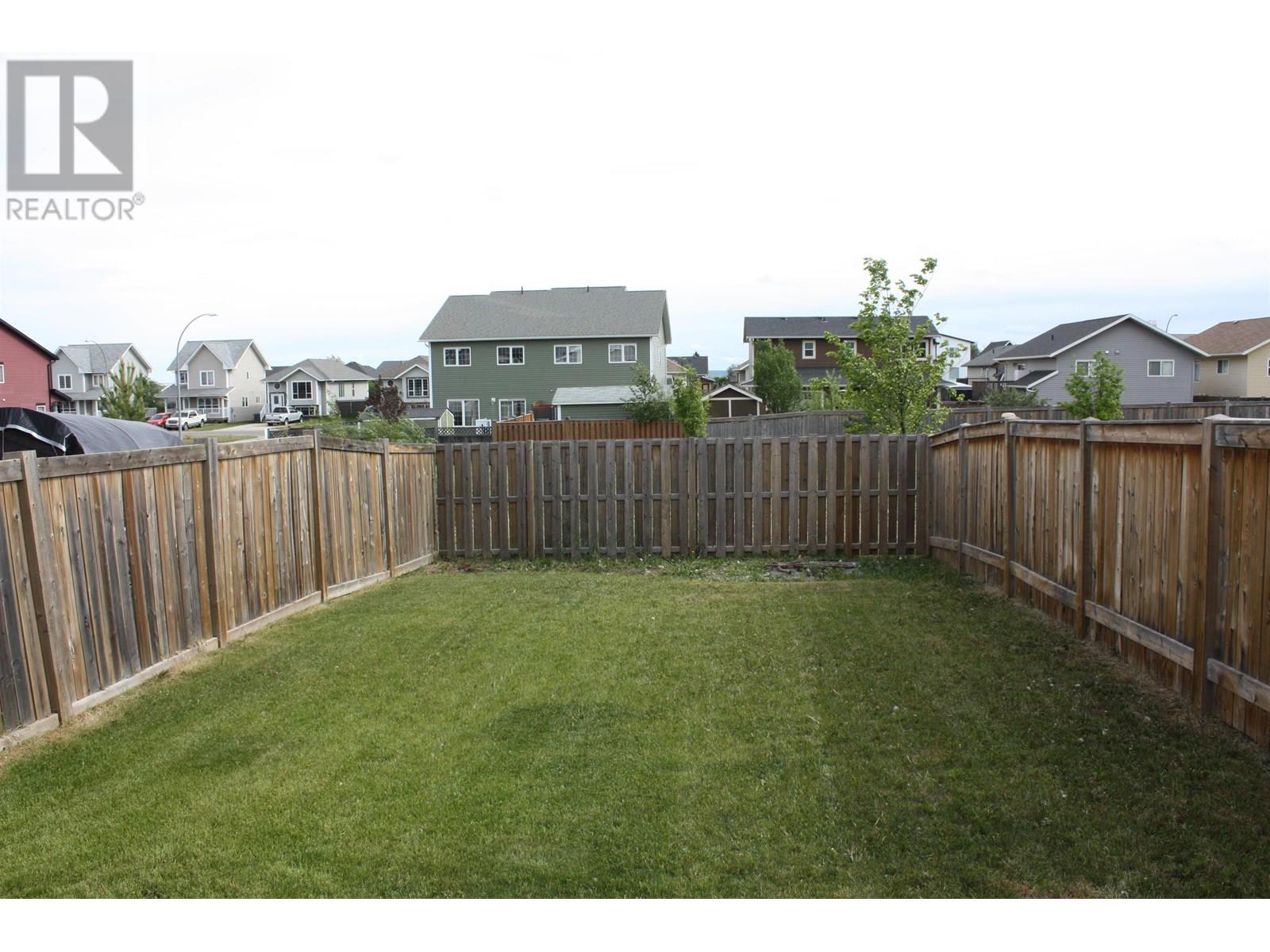 8311 87 Avenue, Fort St. John, British Columbia  V1J 0K7 - Photo 3 - R3014033
